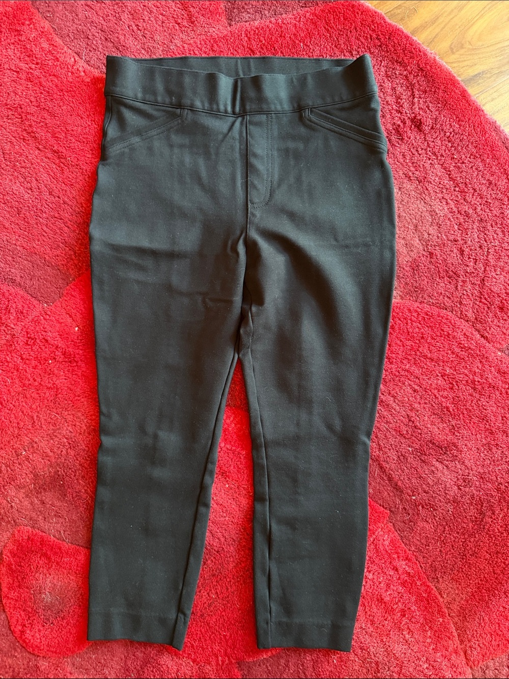 SPANX Black Ponte Leggings - Pull-On Slim Fit